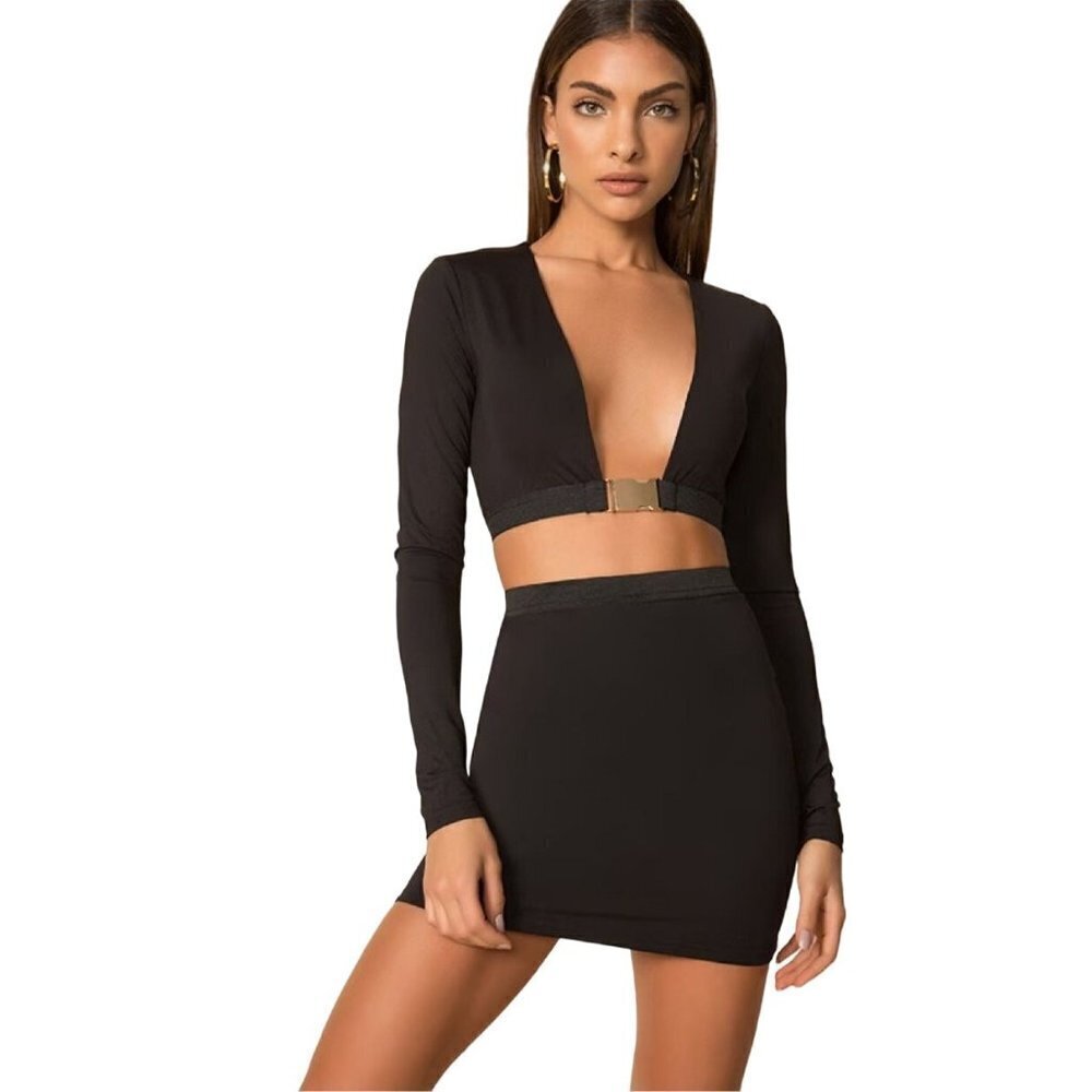 Superdown Crop Long Sleeve Black Revolve Sz S‎ Plunging V Neck Reia Buckle Top